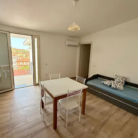 Appartament Piras&tascedda Barisardo 4 *